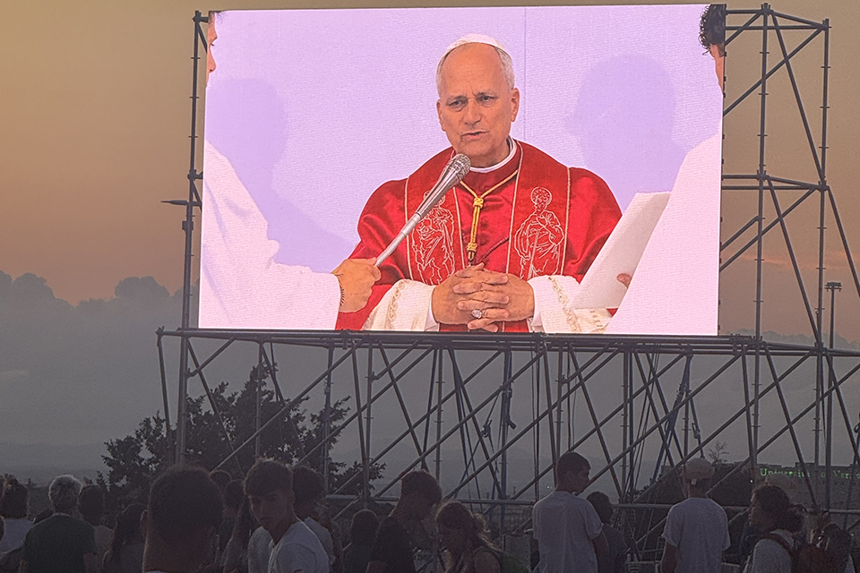Pope Leo at Mass Pope Leo at Mass